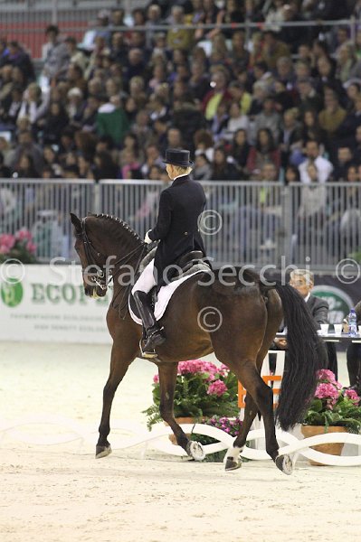 JORGENSEN_FBW DE VITO_MILANO_2011_SS3_0202.jpg